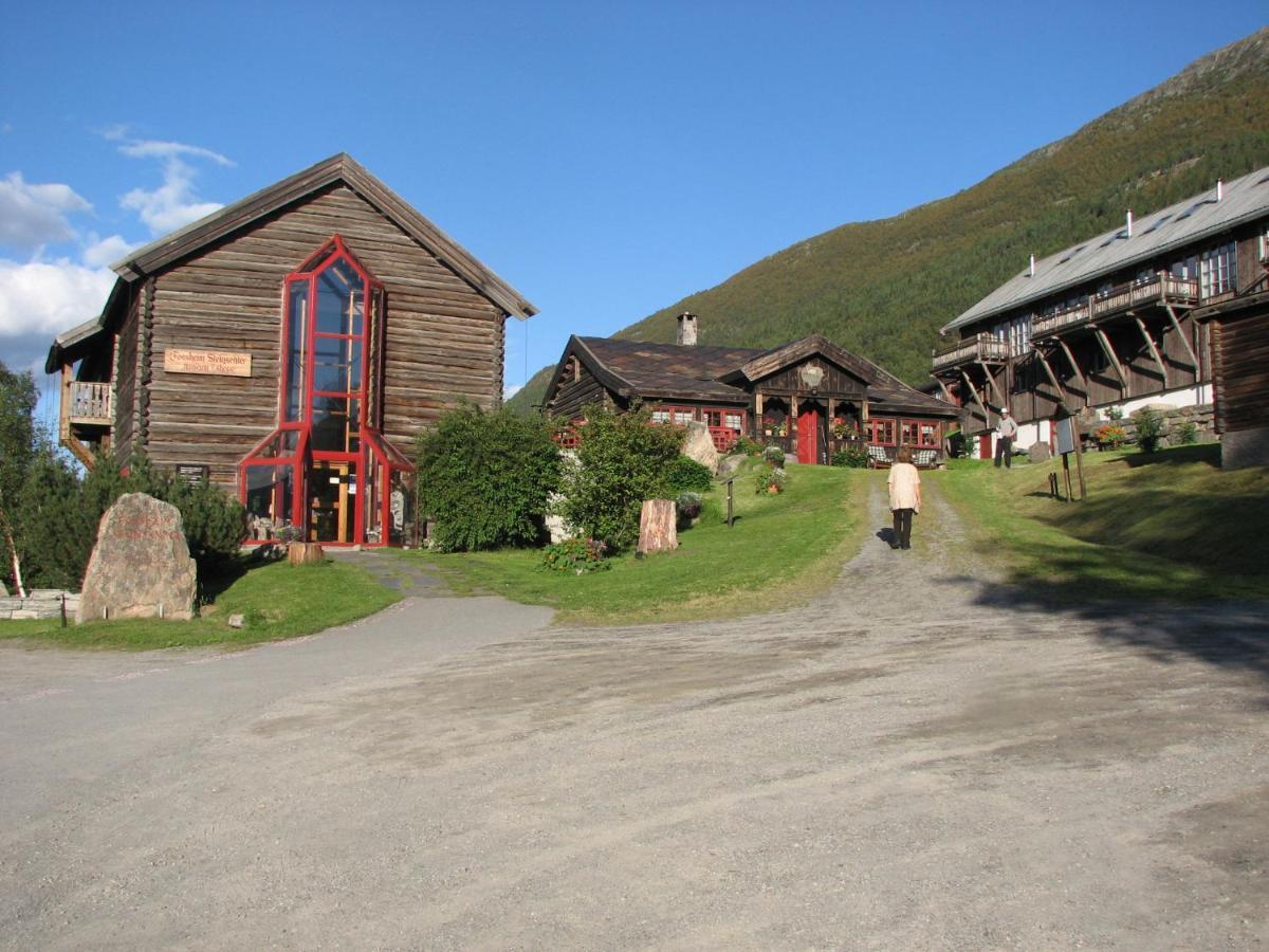 Fossheim Steinsenter- Solhell Cabin Lom Exterior photo